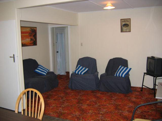 Glow Worm Motel Waitomo Caves Exterior photo