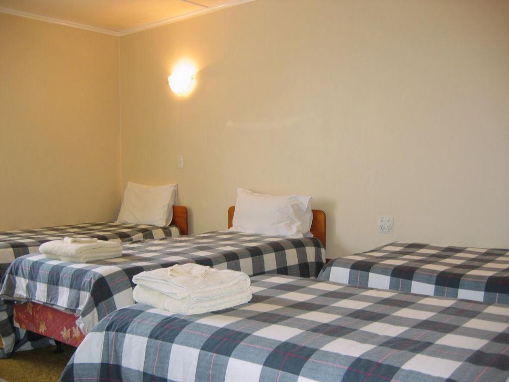 Glow Worm Motel Waitomo Caves Room photo